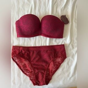 Peach John Japan cute bra and panty set 70A and S (run small)